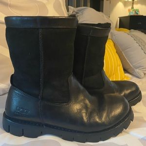 - UGG Brand Leather/Suede Men’s Boots